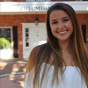 Meet your Posher, Julia